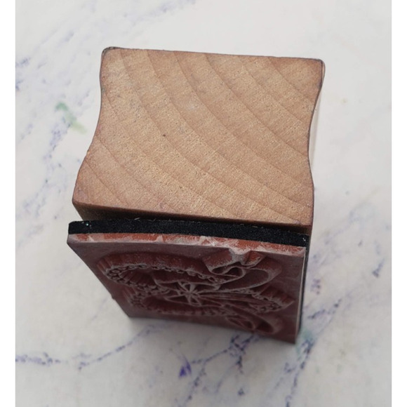 Bow & Lace Love Heart Wood Mounted Rubber Crafting Stamp - Picture 5 of 7